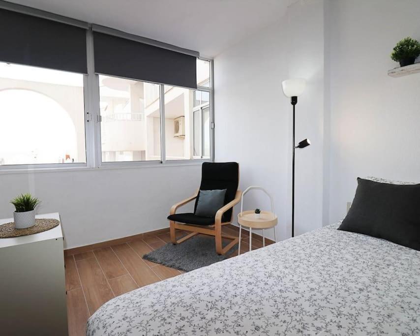 Brand New Apartment. 400 Meters Best Beach Torrevieja Exterior foto